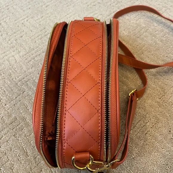 Joy & Iman Crossbody Bag - Picture 11 of 11